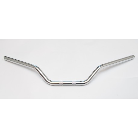 Univerzální chromové řídítka 22 mm na motorku, šířka 700 mm.