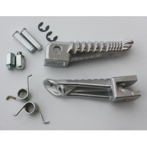 Přední stupačky Suzuki GSXR 600, 750, 1000.