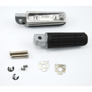 Zadní stupačky Yamaha.