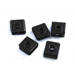 Podložky s matky M5 mini, do kapot, plastů, světel motocyklů.